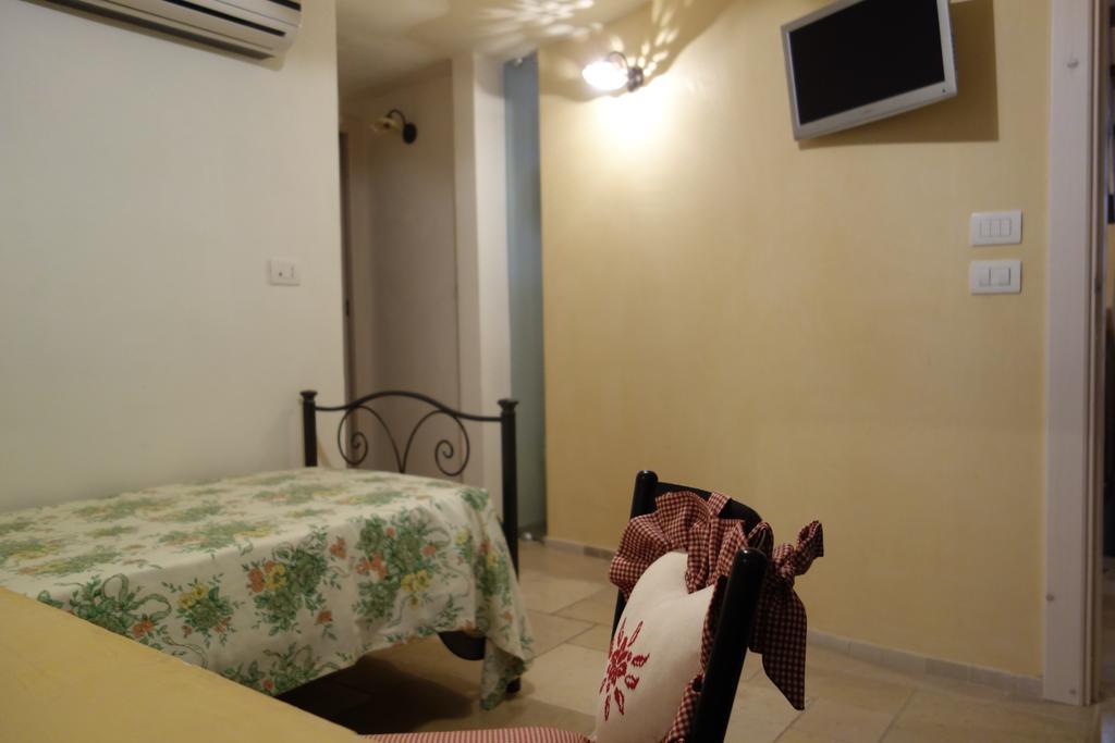 B&B Al Duomo Mola di Bari Phòng bức ảnh