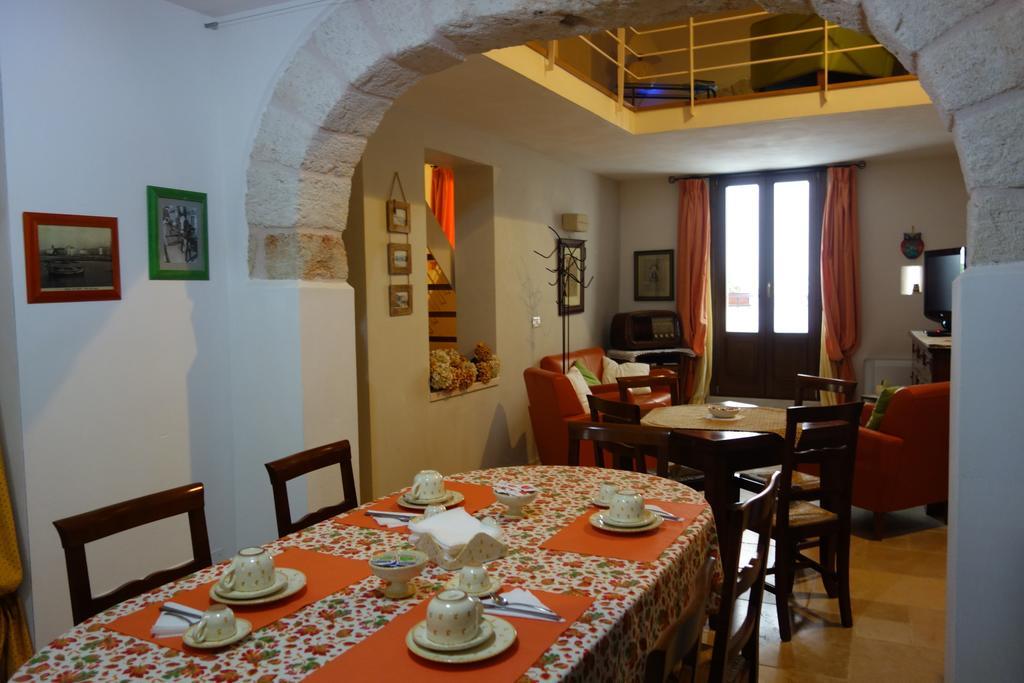 B&B Al Duomo Mola di Bari Ngoại thất bức ảnh