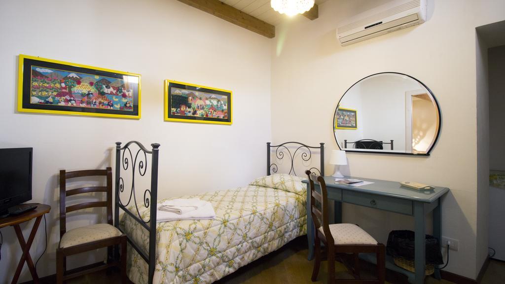 B&B Al Duomo Mola di Bari Ngoại thất bức ảnh